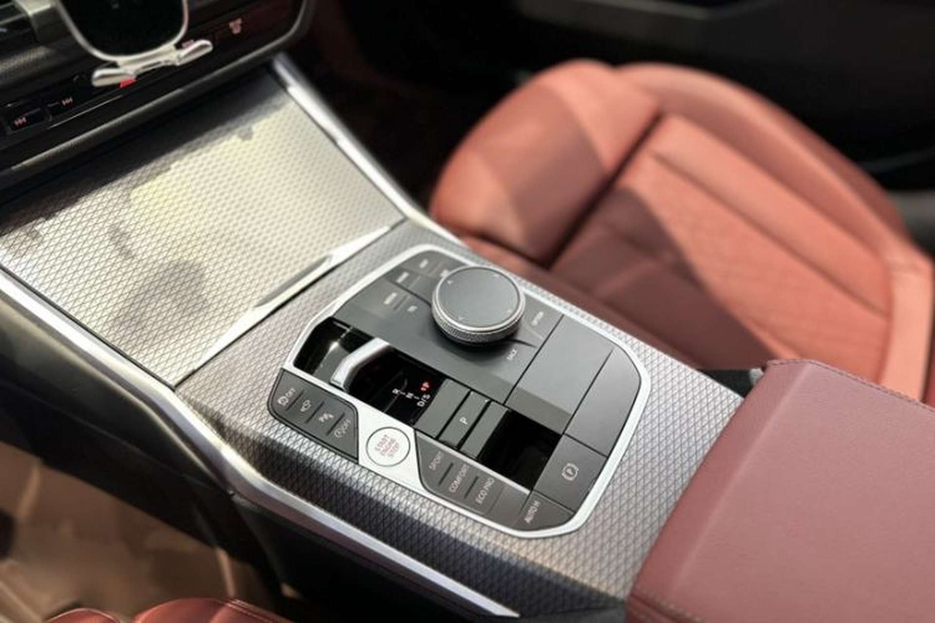 Used BMW 3 Series 2025 330Li M Sport Shadowline Package Interior 4