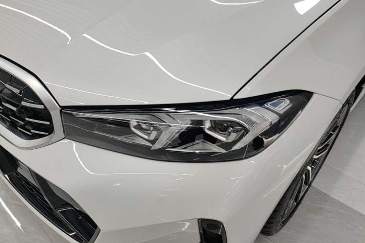Used BMW 3 Series 2025 325Li M Sport Package Left Front Headlight