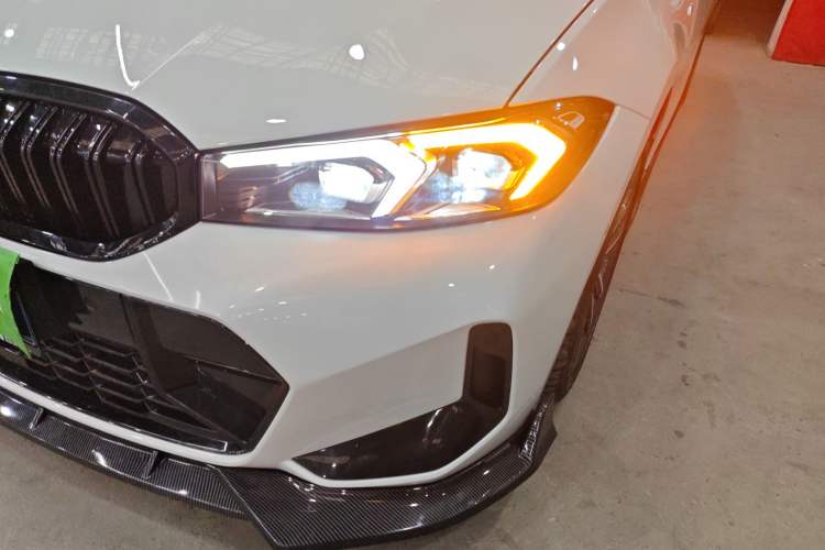 Used BMW 3 Series 2025 325Li M Sport Package Left Front Headlight