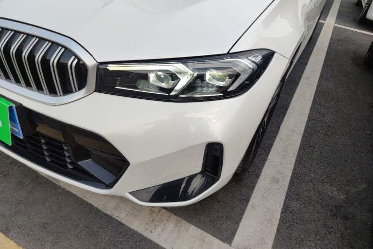 Used BMW 3 Series 2025 325Li M Sport Package Left Front Headlight