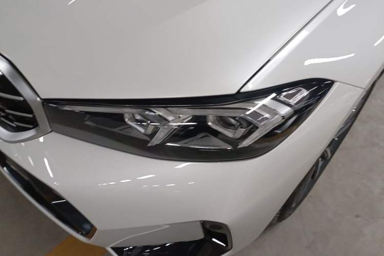 Used BMW 3 Series 2025 325Li M Sport Package Left Front Headlight