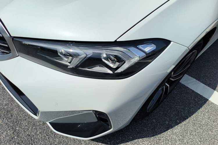Used BMW 3 Series 2025 325Li M Sport Package Left Front Headlight