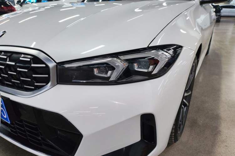 Used BMW 3 Series 2025 325Li M Sport Package Left Front Headlight