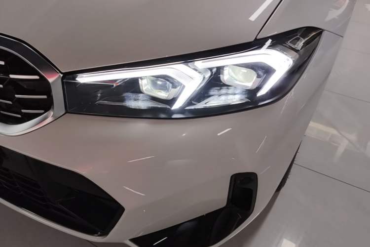 Used BMW 3 Series 2025 325Li M Sport Package Left Front Headlight