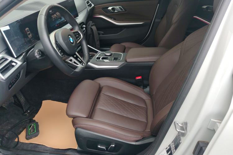 Used BMW 3 Series 2025 325Li M Sport Package Left Front Seat
