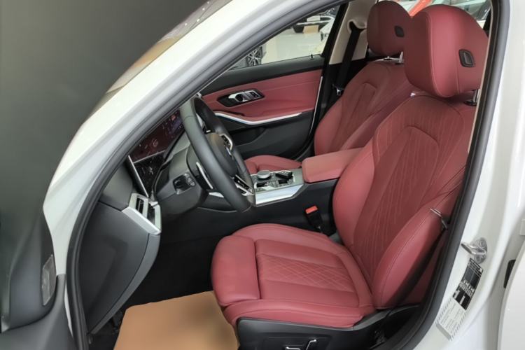 Used BMW 3 Series 2025 330Li M Sport Shadowline Package Left Front Seat
