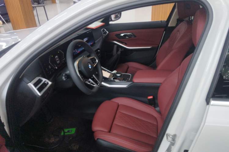 Used BMW 3 Series 2025 325Li M Sport Package Left Front Seat