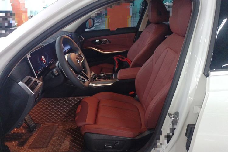 Used BMW 3 Series 2025 325i M Sport Package Left Front Seat