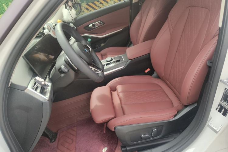 Used BMW 3 Series 2025 325Li M Sport Package Left Front Seat