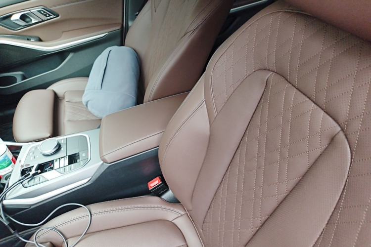 Used BMW 3 Series 2025 325i M Sport Package Left Front Seat