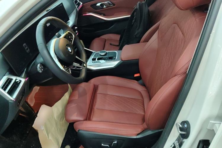 Used BMW 3 Series 2025 330Li M Sport Shadowline Package Left Front Seat
