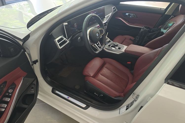 Used BMW 3 Series 2025 330Li M Sport Shadowline Package Left Front Seat