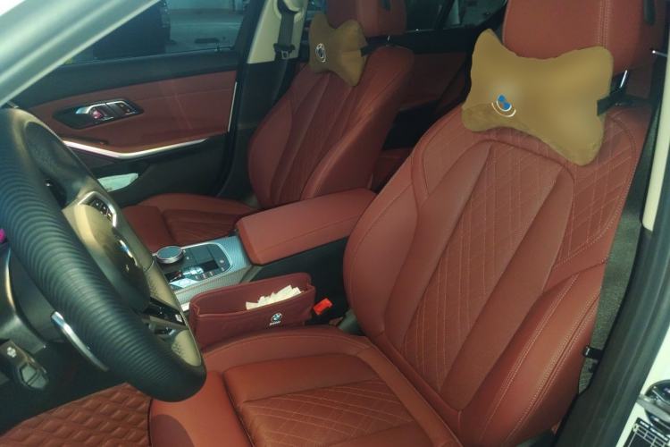 Used BMW 3 Series 2025 330Li M Sport Shadowline Package Left Front Seat