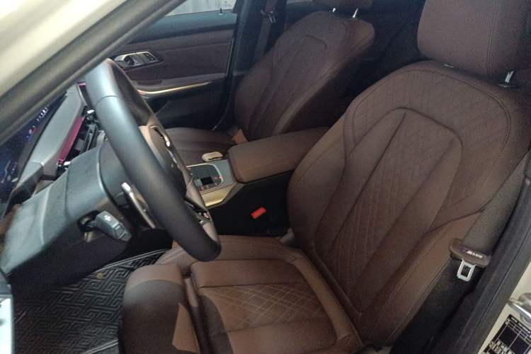 Used BMW 3 Series 2025 330i M Sport Night Edition Package Left Front Seat