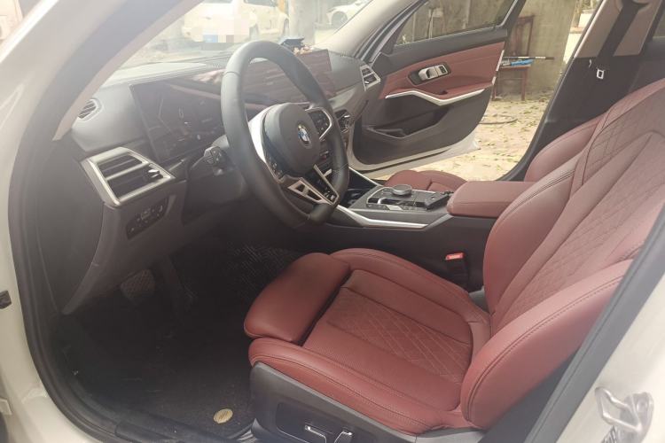 Used BMW 3 Series 2025 325i M Sport Package Left Front Seat