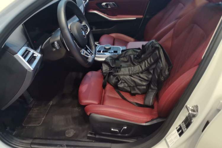 Used BMW 3 Series 2025 330Li M Sport Shadowline Package Left Front Seat