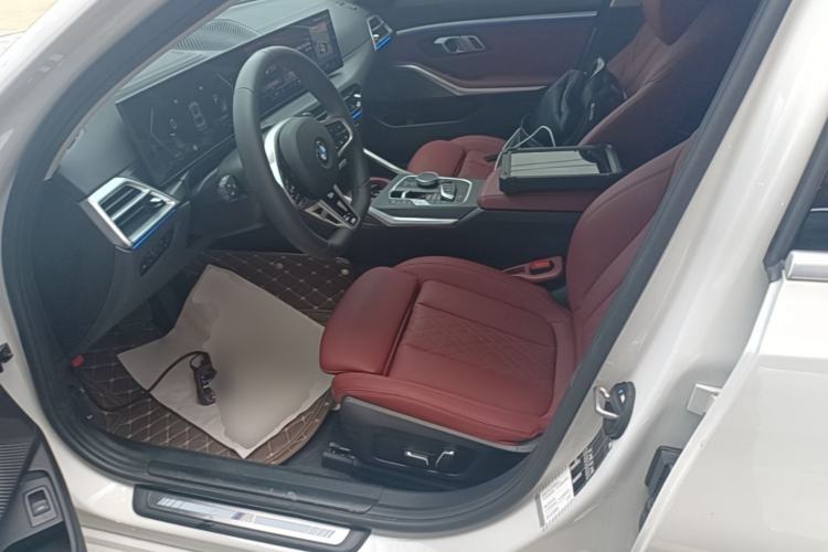 Used BMW 3 Series 2025 325Li M Sport Package Left Front Seat