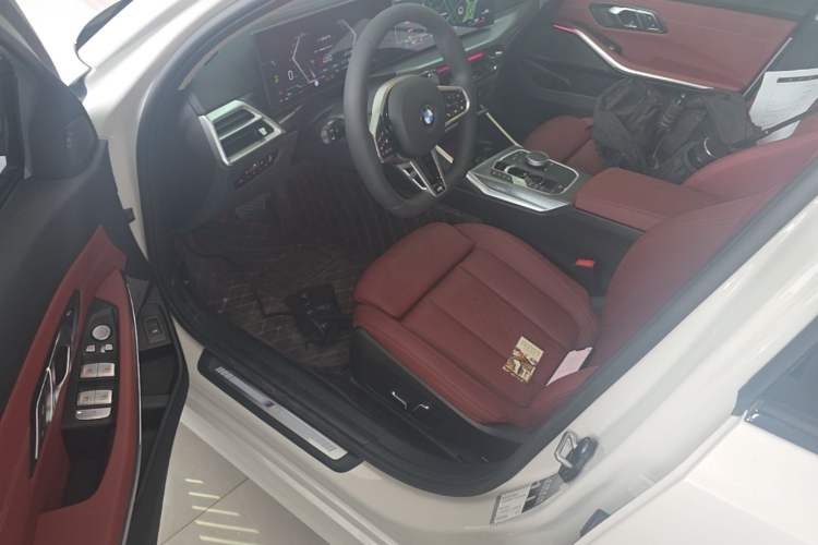 Used BMW 3 Series 2025 330Li M Sport Shadowline Package Left Front Seat