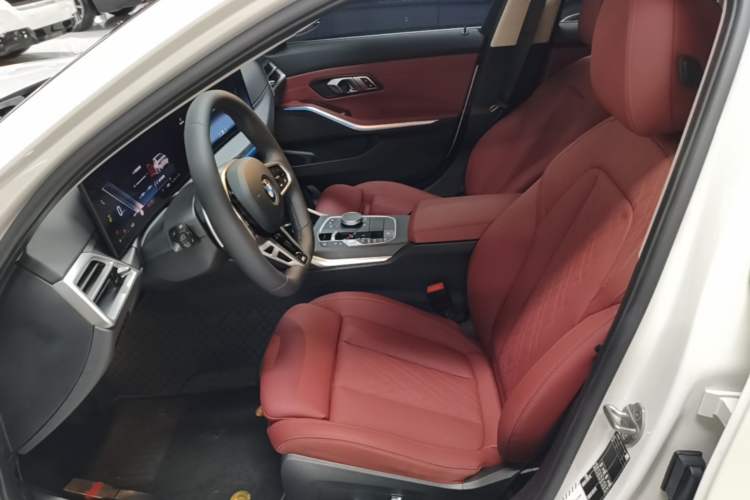Used BMW 3 Series 2025 325Li M Sport Package Left Front Seat