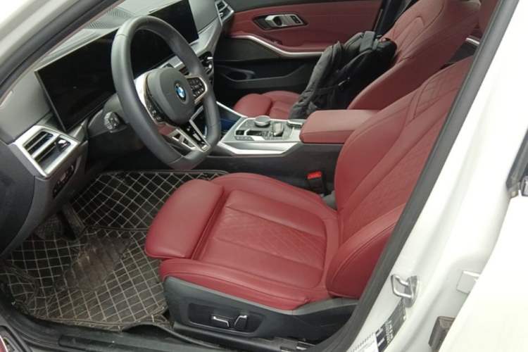 Used BMW 3 Series 2025 330Li M Sport Shadowline Package Left Front Seat