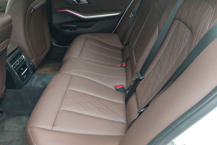 Used BMW 3 Series 2025 325Li M Sport Package Left Rear Seat