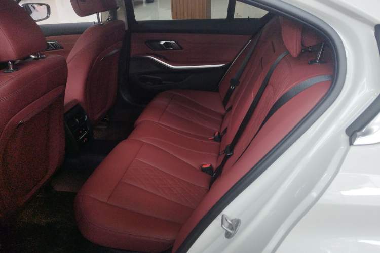 Used BMW 3 Series 2025 325Li M Sport Package Left Rear Seat