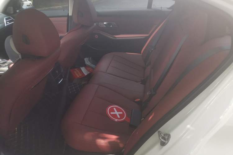 Used BMW 3 Series 2025 325Li M Sport Package Left Rear Seat