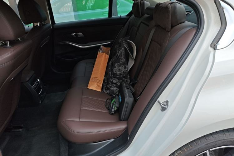 Used BMW 3 Series 2025 325Li M Sport Package Left Rear Seat