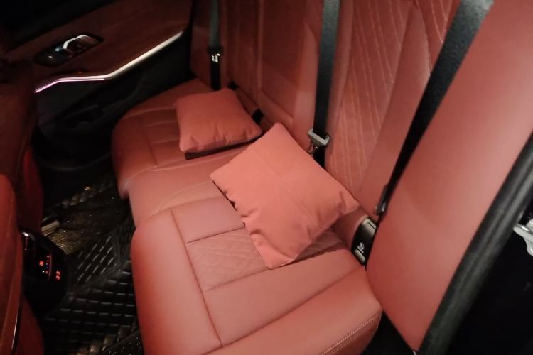 Used BMW 3 Series 2025 330Li Luxury Edition M Sport Night Edition Package Left Rear Seat