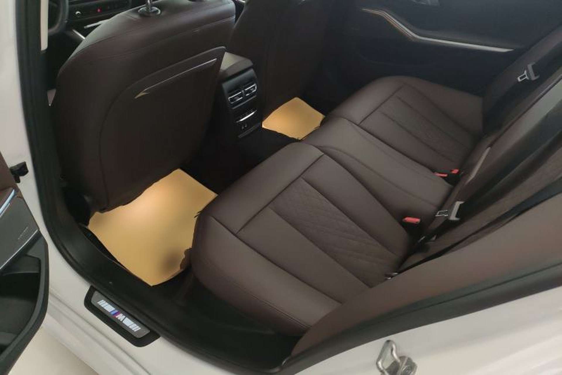 Used BMW 3 Series 2025 330Li M Sport Shadowline Package Left Rear Seat