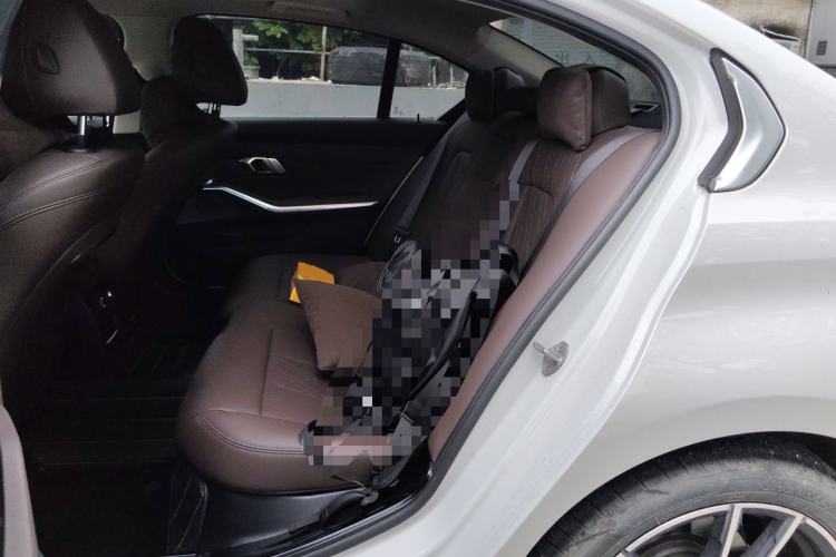 Used BMW 3 Series 2025 325Li M Sport Package Left Rear Seat