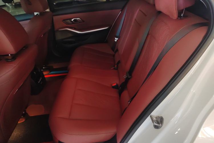 Used BMW 3 Series 2025 325Li M Sport Package Left Rear Seat
