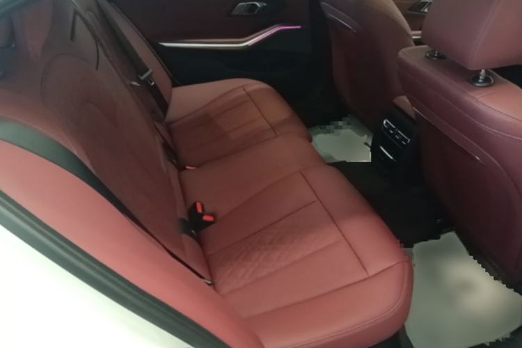 Used BMW 3 Series 2025 325Li M Sport Package Left Rear Seat