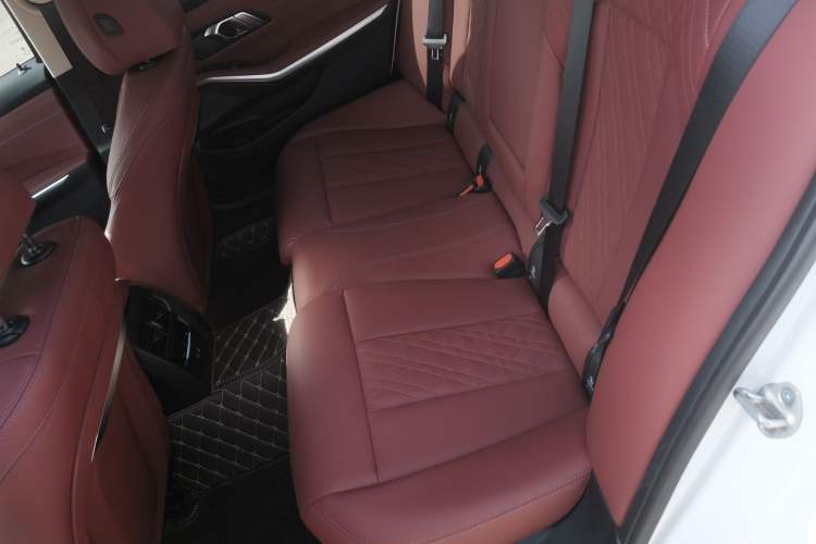 Used BMW 3 Series 2025 325Li M Sport Package Left Rear Seat