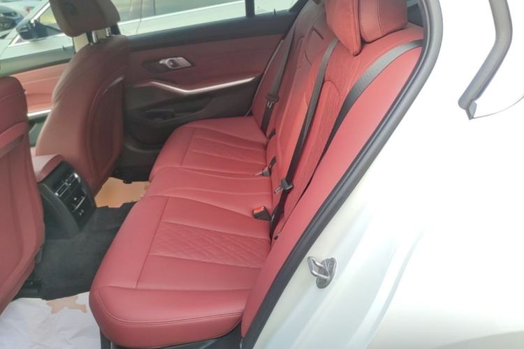 Used BMW 3 Series 2025 325Li M Sport Package Left Rear Seat