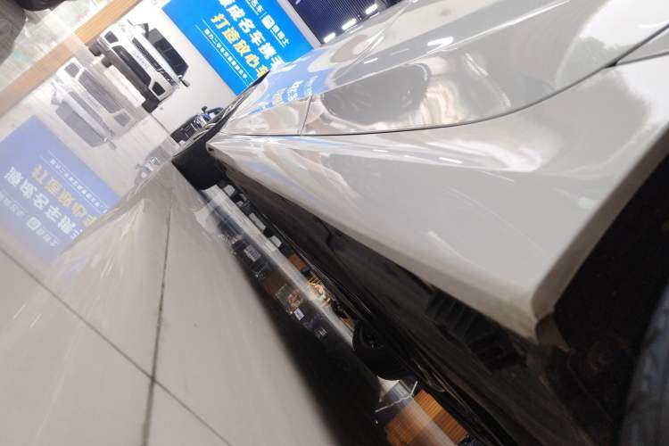 Used BMW 3 Series 2025 325Li M Sport Package Left Side Sill
