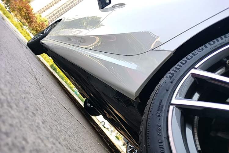 Used BMW 3 Series 2025 325Li M Sport Package Left Side Sill