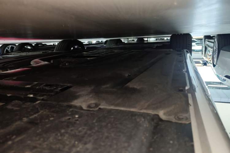 Used BMW 3 Series 2025 325i M Sport Package Left Side Sill