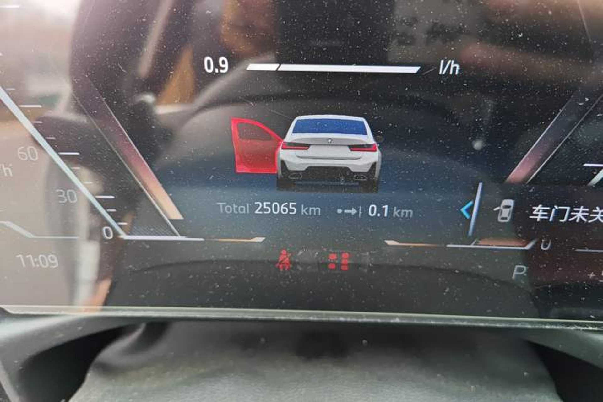 Used BMW 3 Series 2025 325Li M Sport Package Odometer Close Up