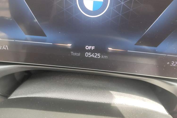 Used BMW 3 Series 2025 330Li M Sport Shadowline Package Odometer Close Up