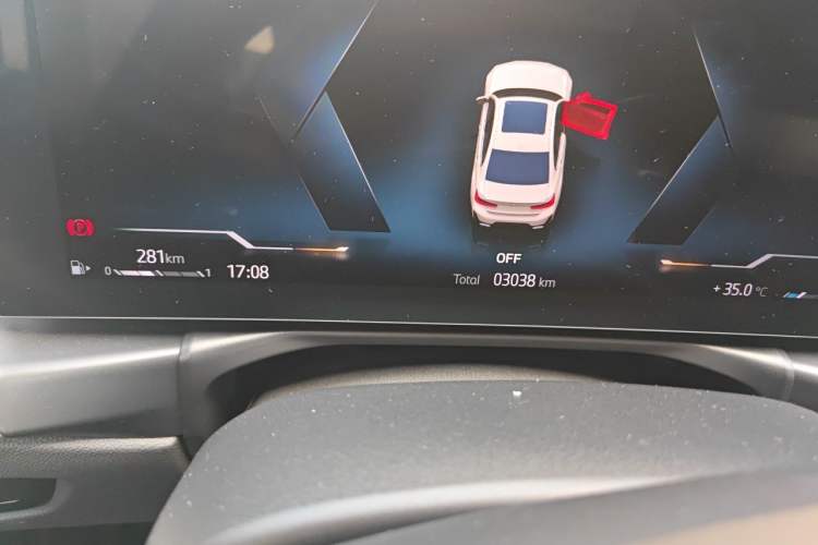 Used BMW 3 Series 2025 325Li M Sport Package Odometer Close Up