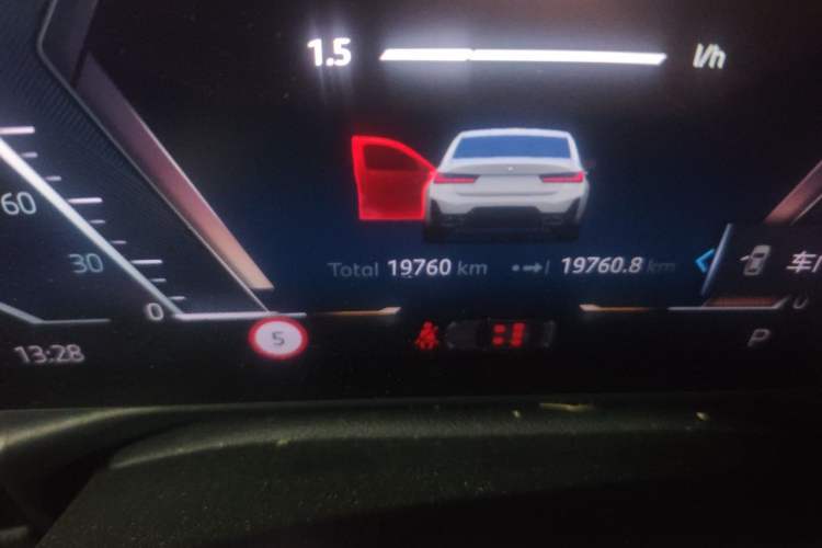 Used BMW 3 Series 2025 325Li M Sport Package Odometer Close Up