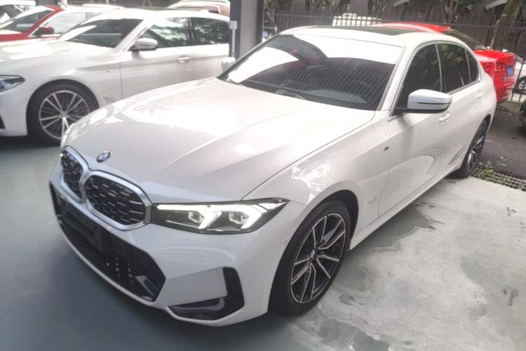BMW 3 Series 2025 325Li M Sport Package