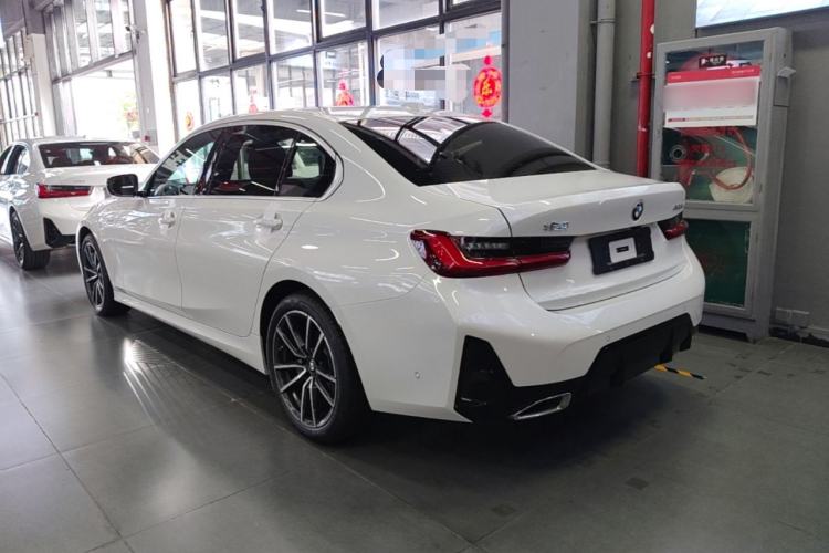 Used BMW 3 Series 2025 325Li M Sport Package Rear Left 45 Deg