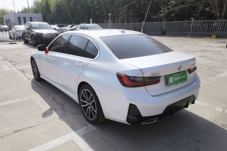 Used BMW 3 Series 2025 325Li M Sport Package Rear Left 45 Deg