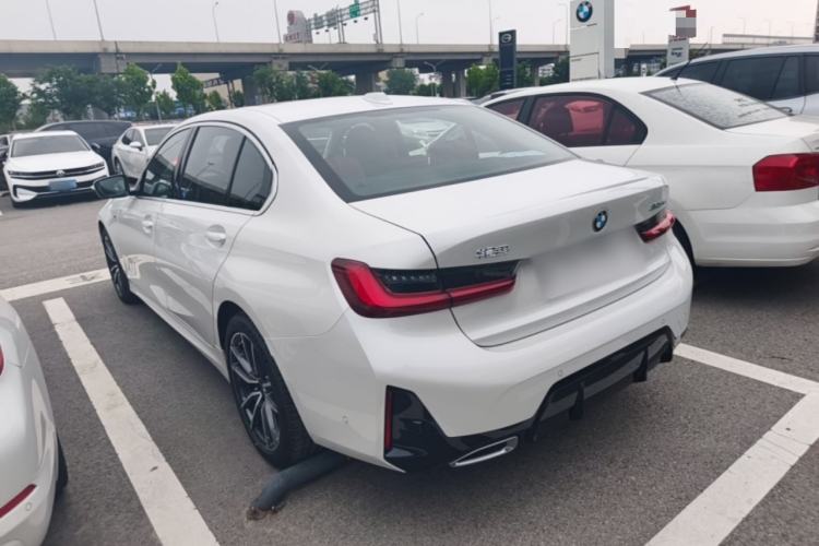 Used BMW 3 Series 2025 325Li M Sport Package Rear Left 45 Deg