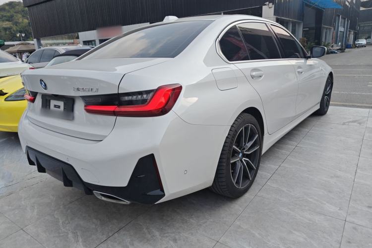 Used BMW 3 Series 2025 325Li M Sport Package Rear Right 45 Deg