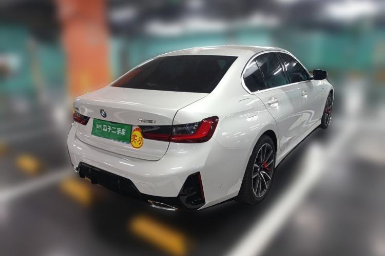 Used BMW 3 Series 2025 325i M Sport Package Rear Right 45 Deg