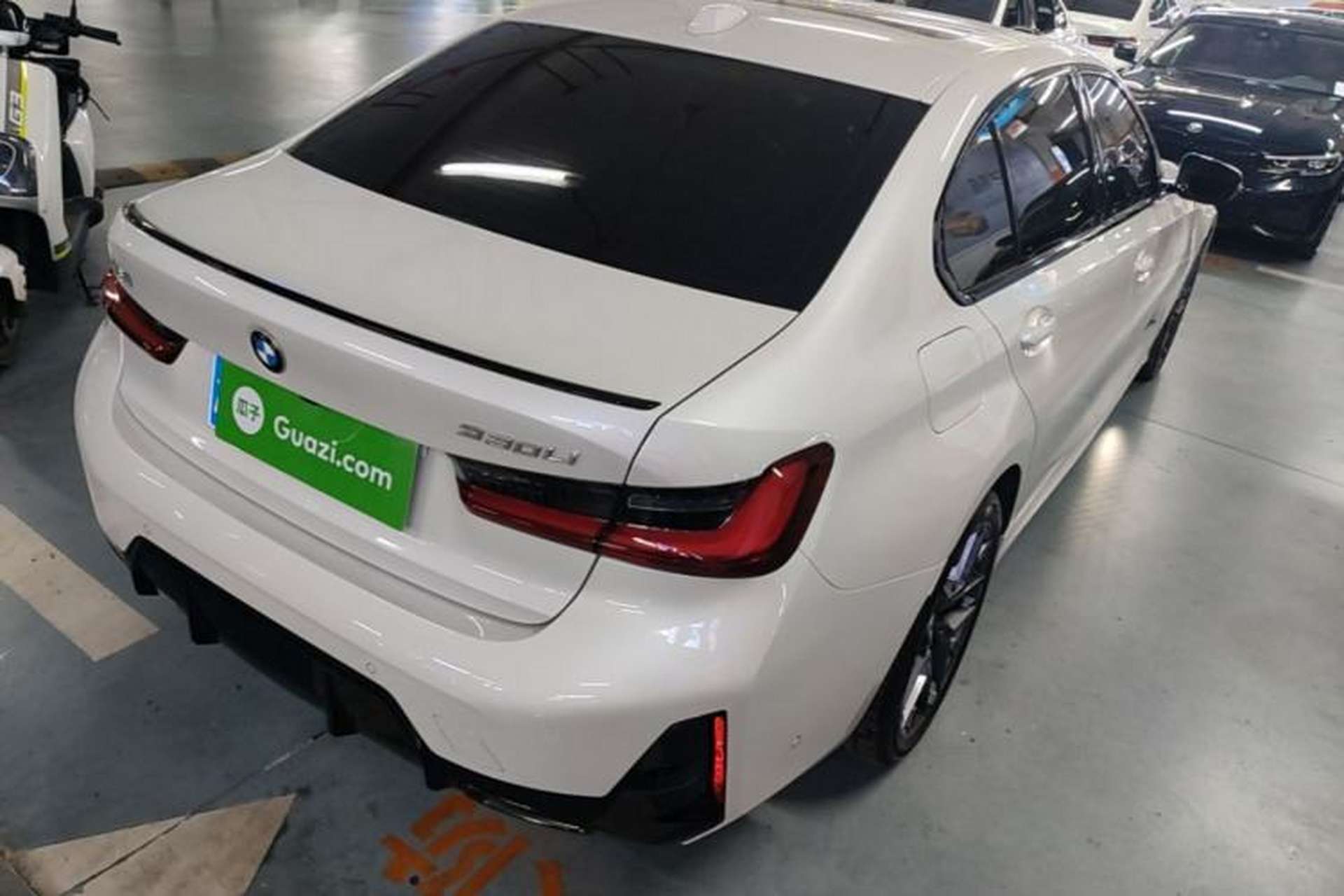 Used BMW 3 Series 2025 330Li M Sport Shadowline Package Rear Right 45 Deg