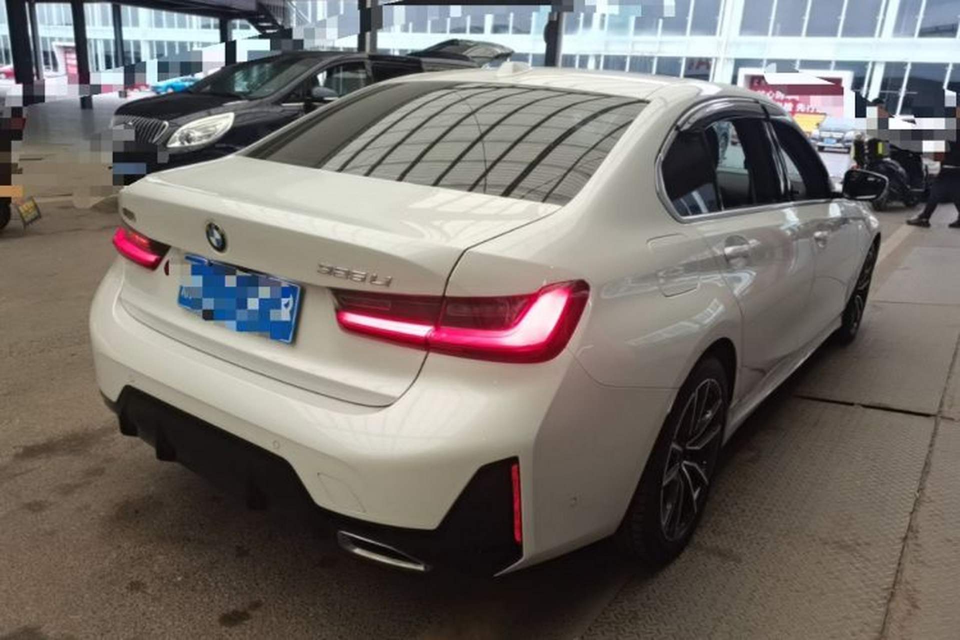 Used BMW 3 Series 2025 325Li M Sport Package Rear Right 45 Deg